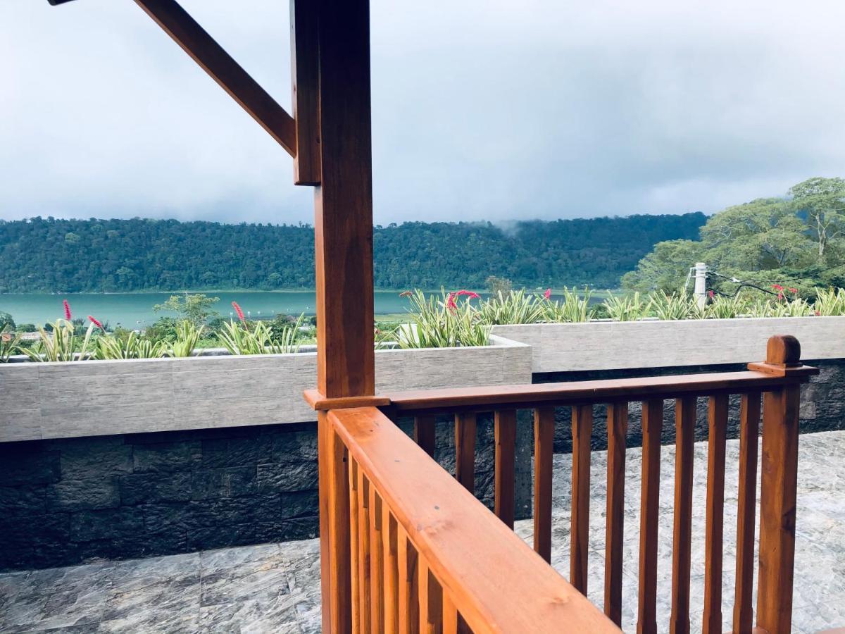 Buyan Lodge Lake View Villa ブドゥグル エクステリア 写真