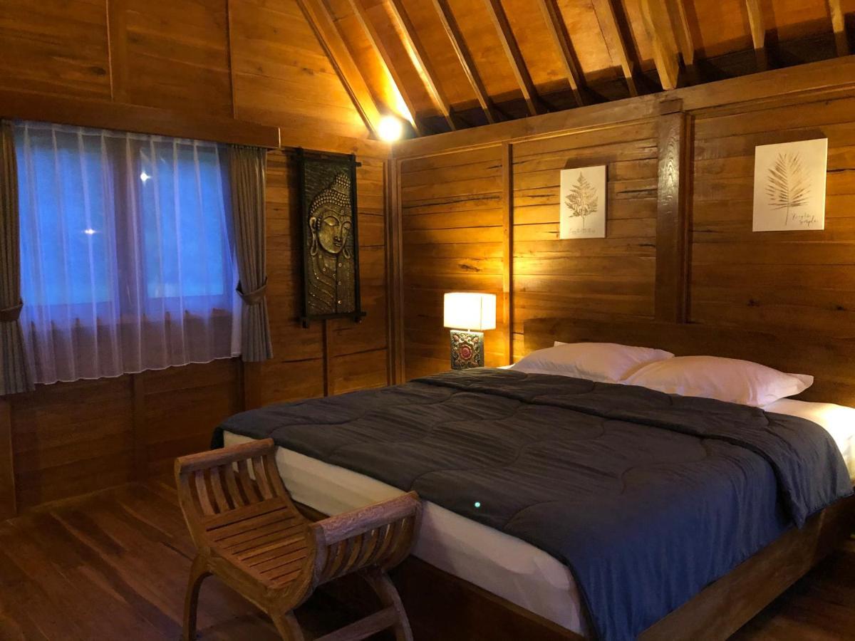 Buyan Lodge Lake View Villa ブドゥグル エクステリア 写真