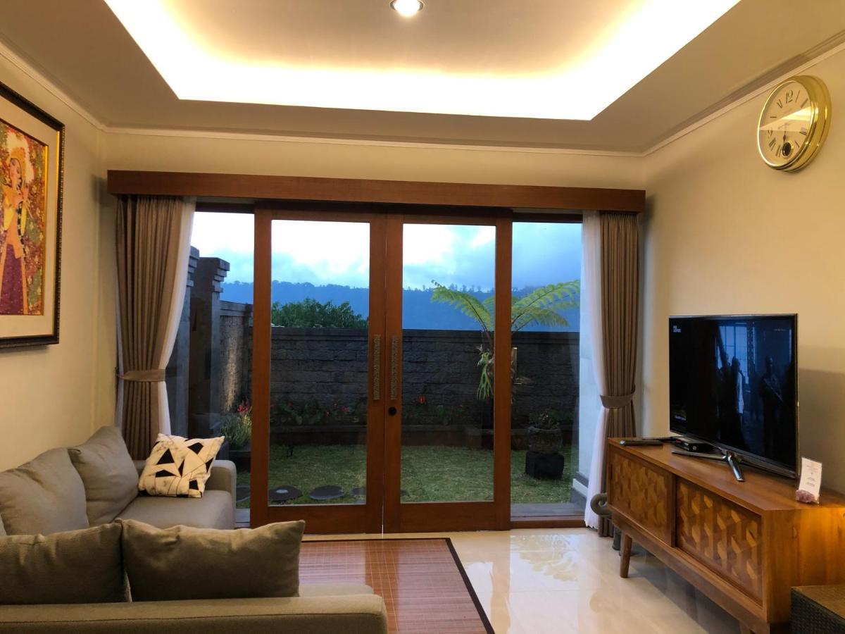Buyan Lodge Lake View Villa ブドゥグル エクステリア 写真