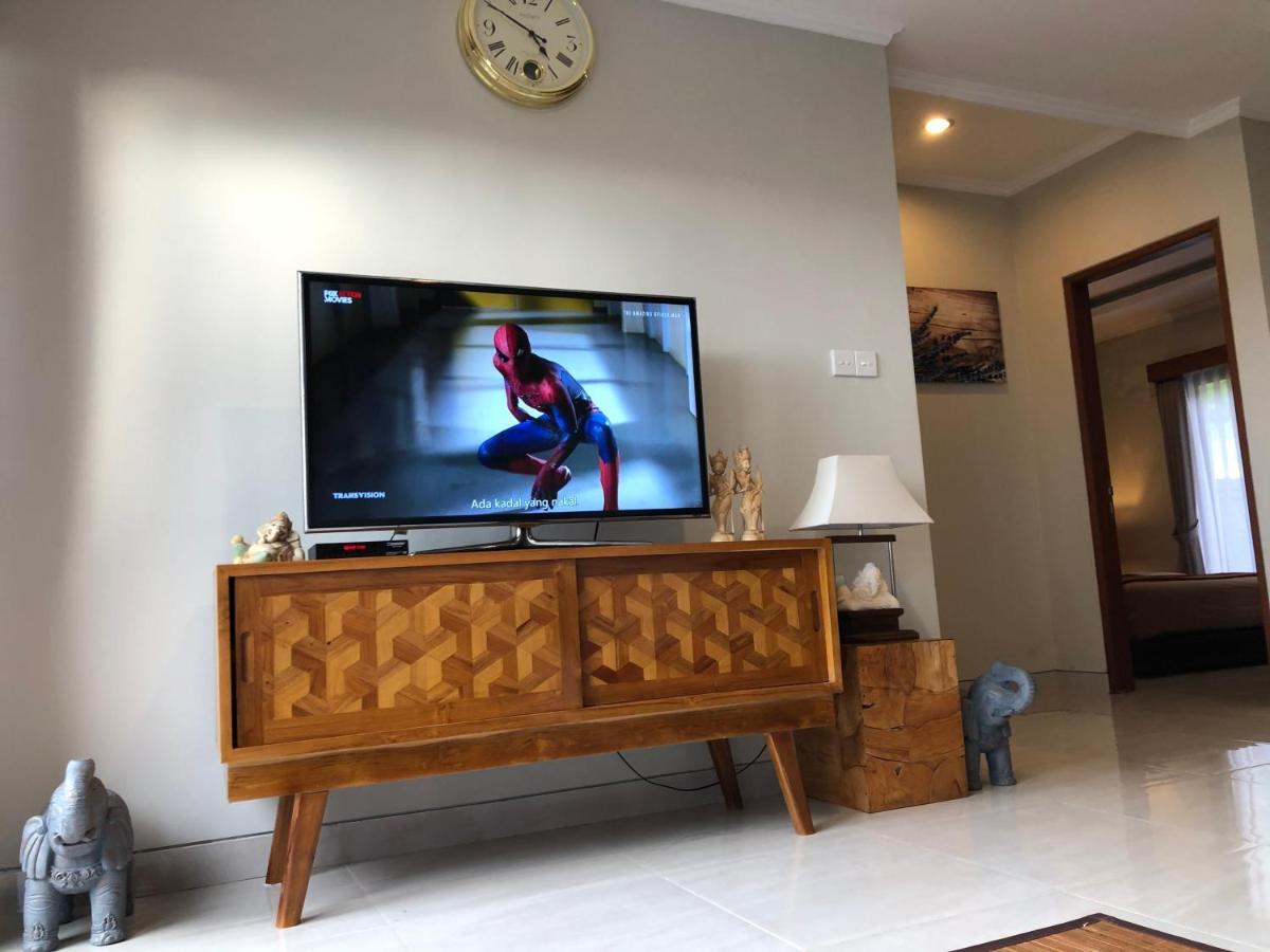 Buyan Lodge Lake View Villa ブドゥグル エクステリア 写真