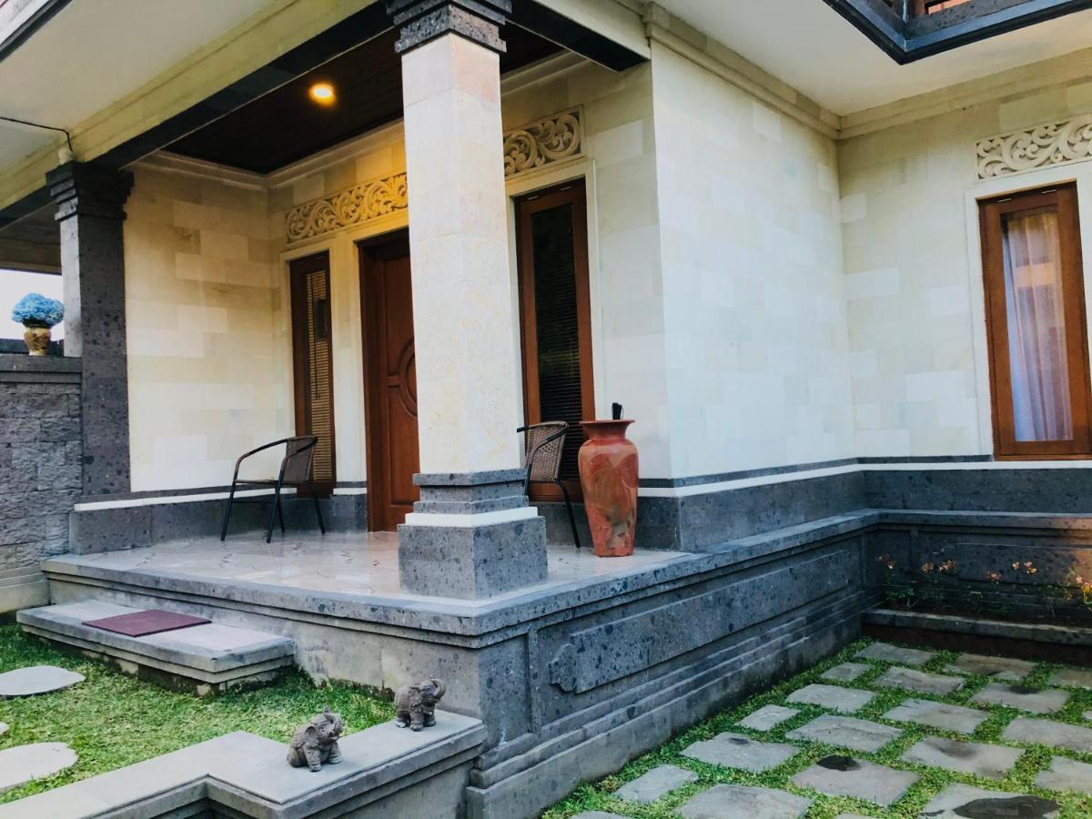 Buyan Lodge Lake View Villa ブドゥグル エクステリア 写真