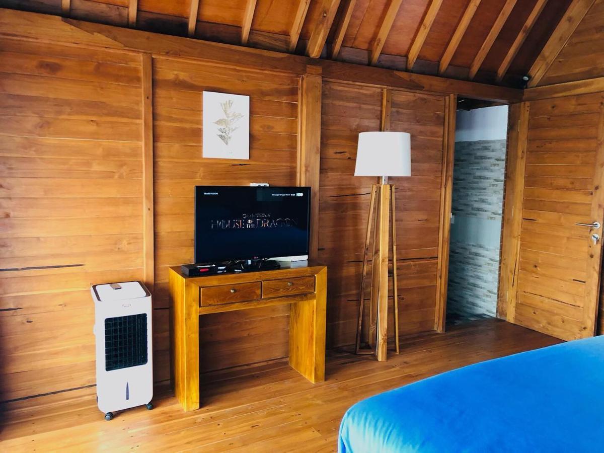 Buyan Lodge Lake View Villa ブドゥグル エクステリア 写真